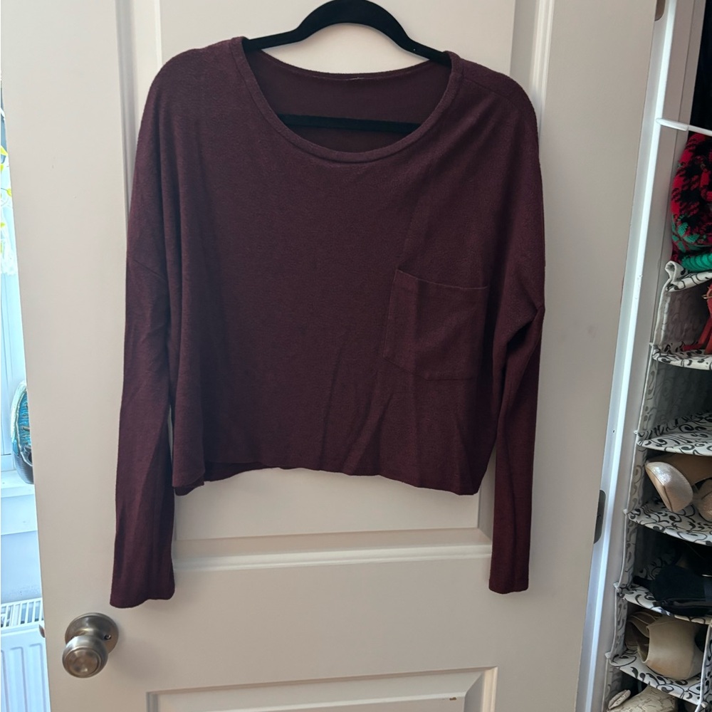 Women's Burgundy Long Sleeve Crop Top
